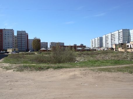 Izvēlētā vieta bērnudārzam - neapbūvēts zemesgabals Rīgā, Valdeķu ielā 58A (8.03.2008)