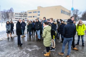 Rīgas domes Īpašuma departamenta speciālistus ēnoja 33 jaunieši no dažādām Latvijas skolām