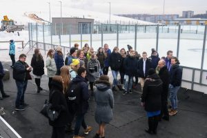 Rīgas domes Īpašuma departamenta speciālistus ēnoja 33 jaunieši no dažādām Latvijas skolām