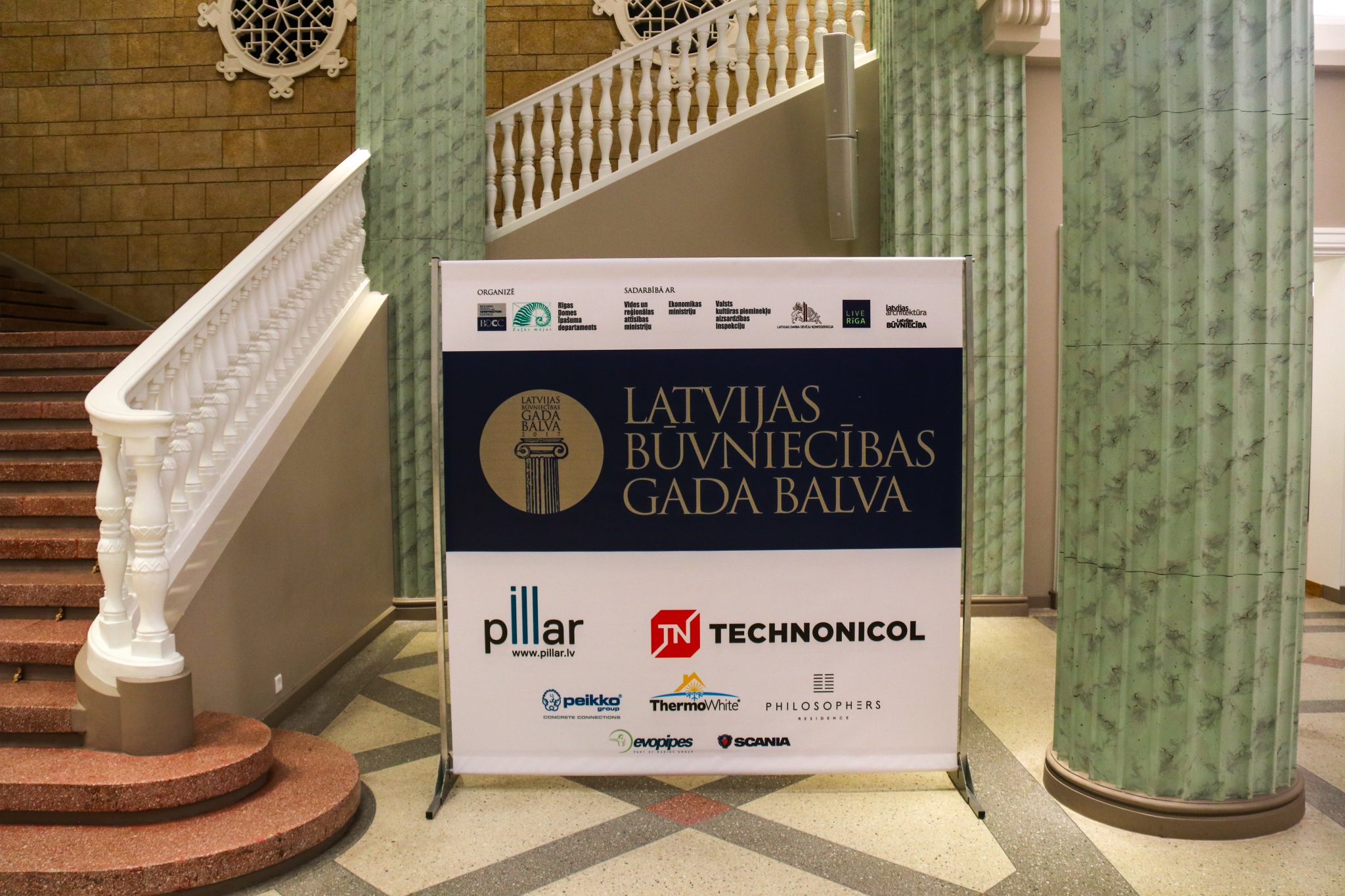 Konkursa “Latvijas Būvniecības Gada balva 2017” GRAND PRIX iegūst rekonstruētā VEF Kultūras pils un atjaunotā viesnīcas “Grand Hotel Kempinski Riga” ēka
