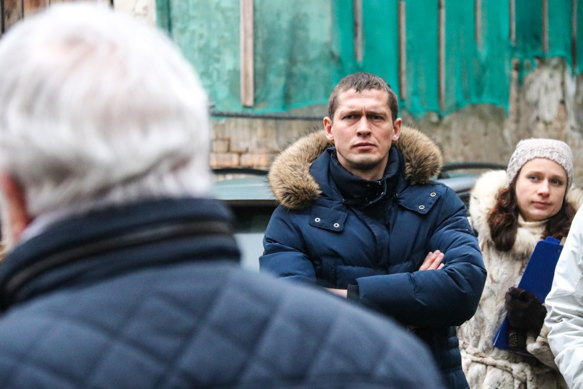 Galvaspilsētā piespiedu kārtā nojauks piecus un sakārtos divus graustus