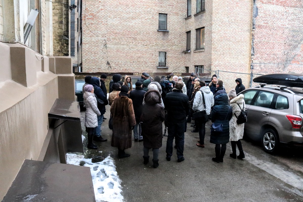 Galvaspilsētā piespiedu kārtā nojauks piecus un sakārtos divus graustus