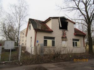 Pilsētas īpašuma komiteja apstiprina septiņu graustu nojaukšanu piespiedu kārtā