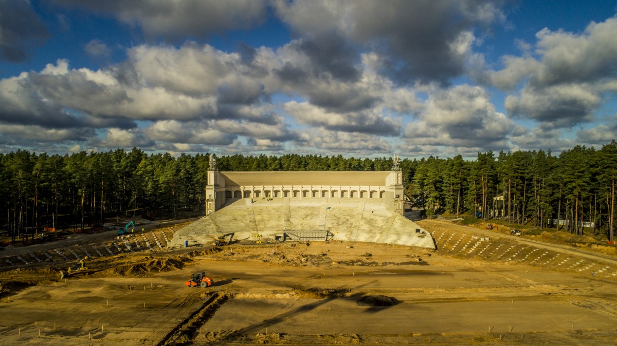 Dziesmu un Deju svētku Rīgas domes rīcības komiteja iepazīsies ar Mežaparka Lielās estrādes pārbūves darbiem
