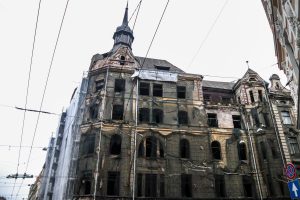 RD Vidi degradējošu būvju komisijas sēdē lems par graustu Marijas ielā 6