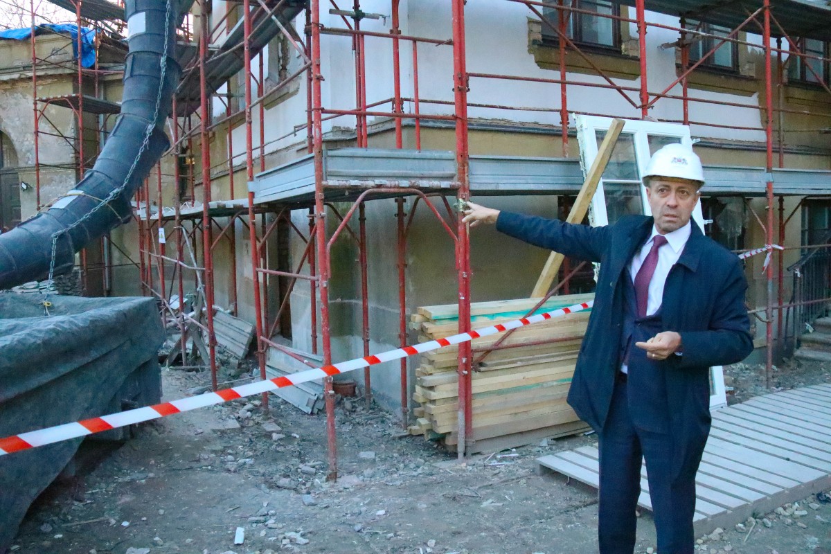 1. septembrī Rīgas Franču licejs atgriezīsies vēsturiskajā ēkā