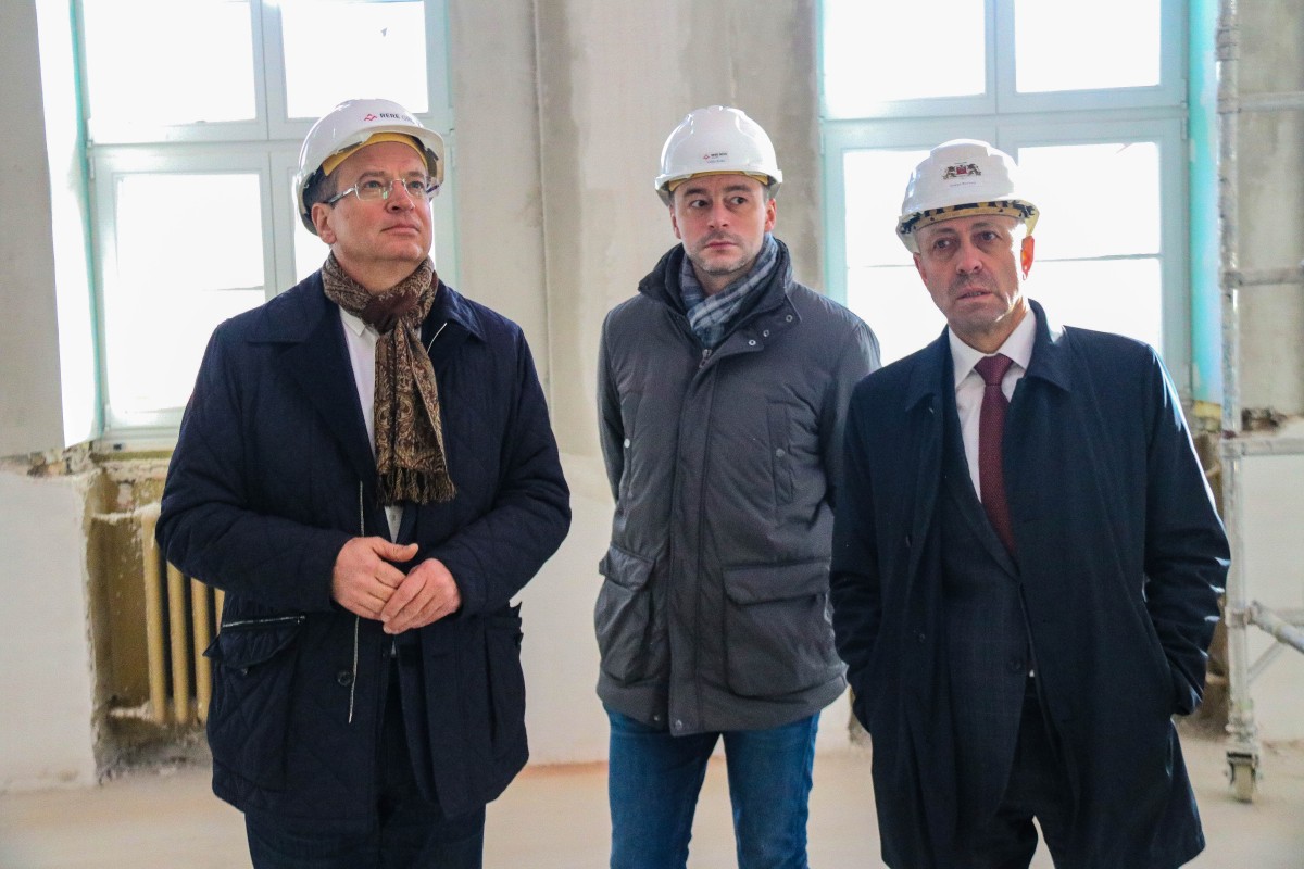 1. septembrī Rīgas Franču licejs atgriezīsies vēsturiskajā ēkā