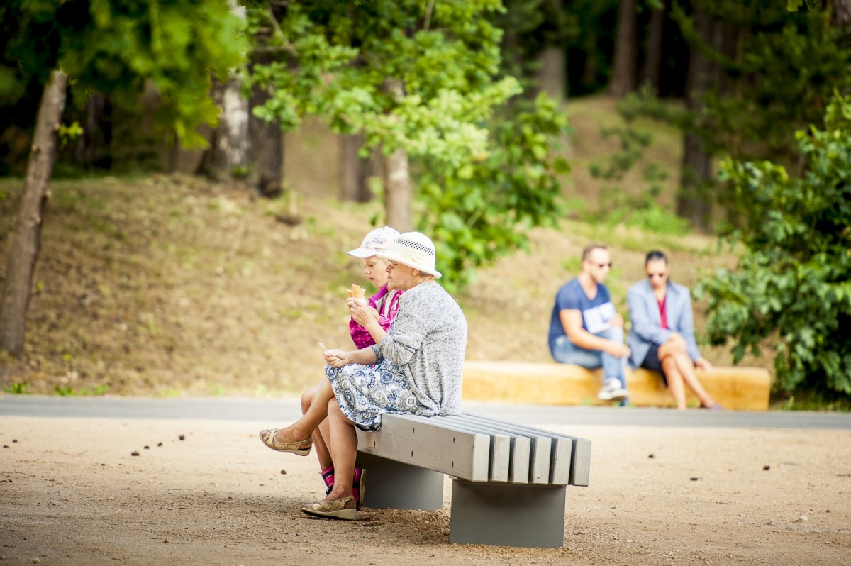 Iespēju aplūkot atjaunoto Mežaparka Lielo estrādi izmanto liels skaits rīdzinieku un pilsētas viesu