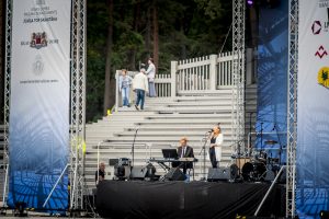 Iespēju aplūkot atjaunoto Mežaparka Lielo estrādi izmanto liels skaits rīdzinieku un pilsētas viesu