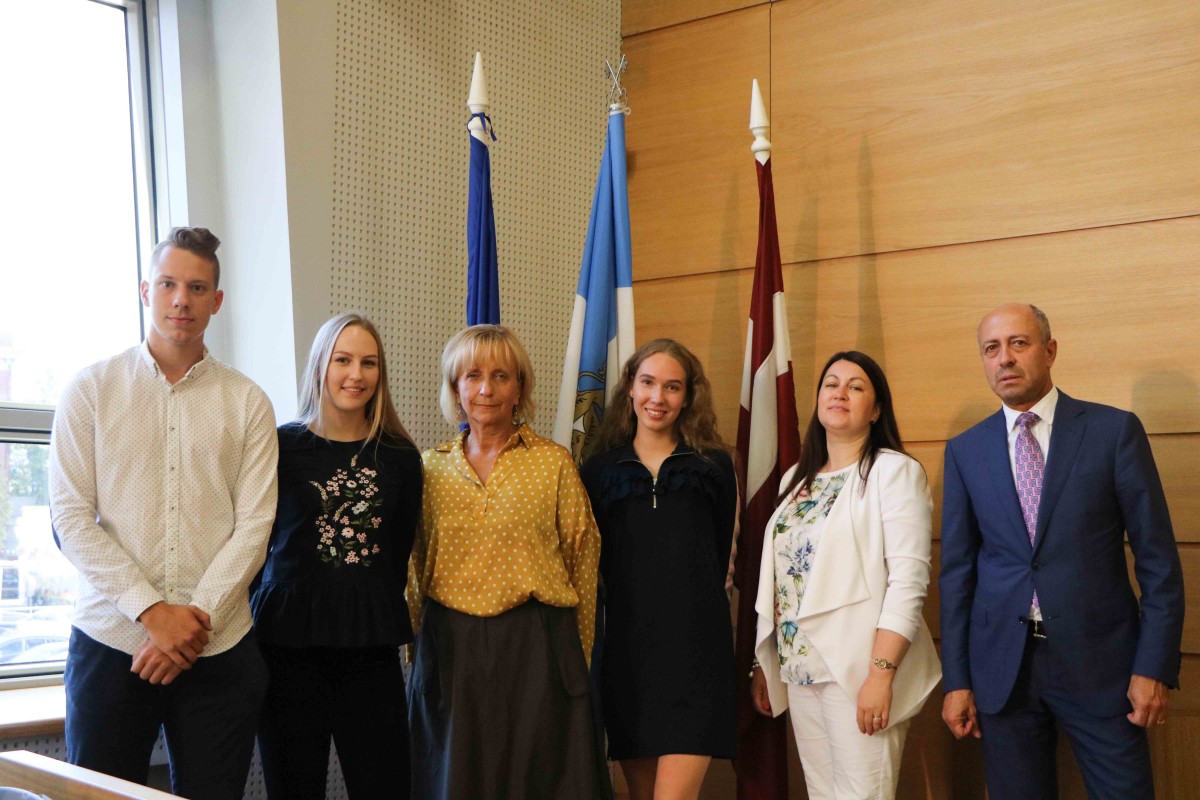 Rīgas domes Īpašuma departaments šovasar nodrošinājis vislielāko darba vietu skaitu skolēniem