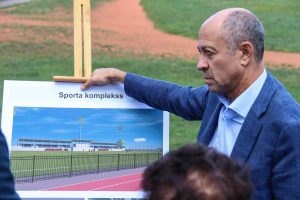 Pie Rīgas 75. vidusskolas plāno izbūvēt jaunu futbola stadionu un laukumu ar dažādām aktīvās atpūtas iespējām