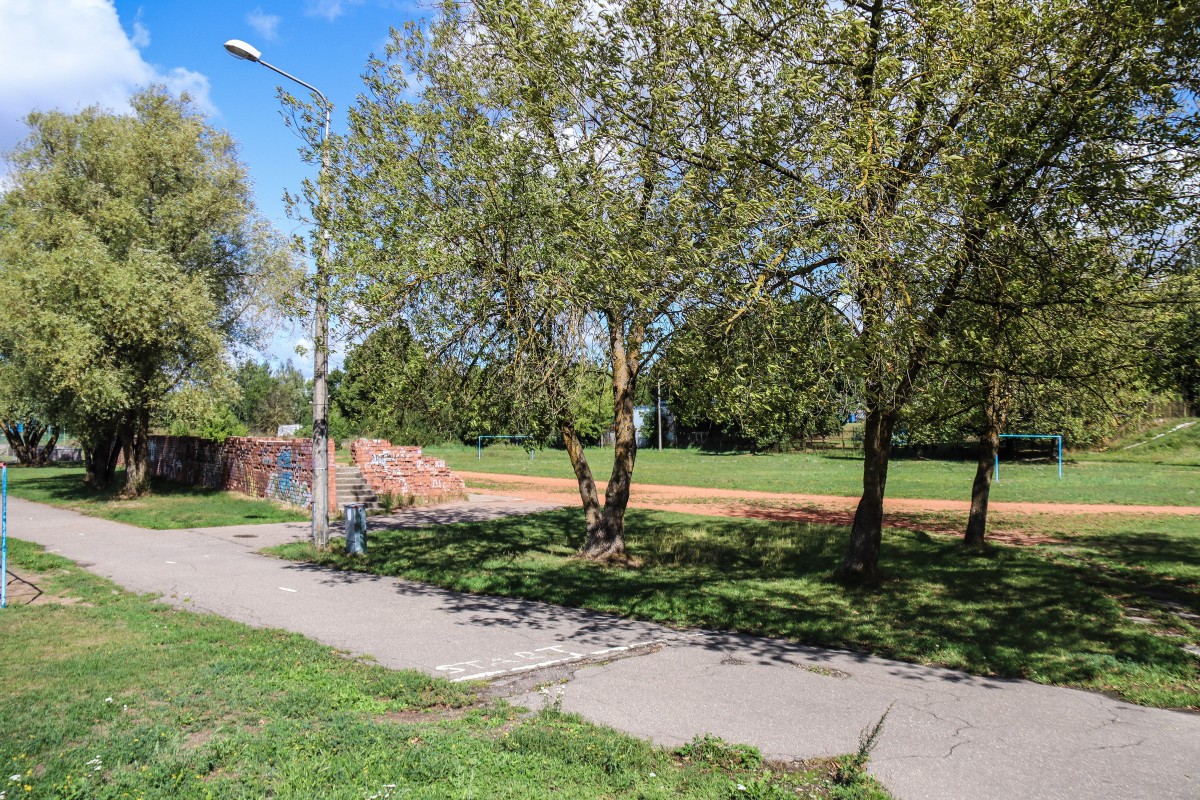 Pie Rīgas 75. vidusskolas plāno izbūvēt jaunu futbola stadionu un laukumu ar dažādām aktīvās atpūtas iespējām