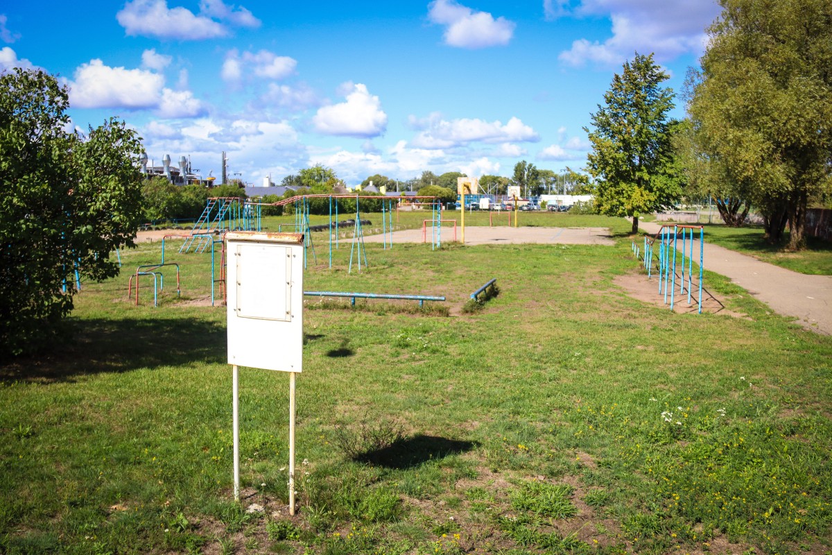 Pie Rīgas 75. vidusskolas plāno izbūvēt jaunu futbola stadionu un laukumu ar dažādām aktīvās atpūtas iespējām