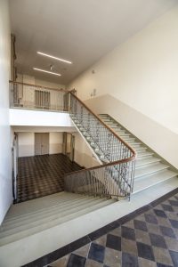 Rīgas skolās vairs nebūs mācību divās maiņās