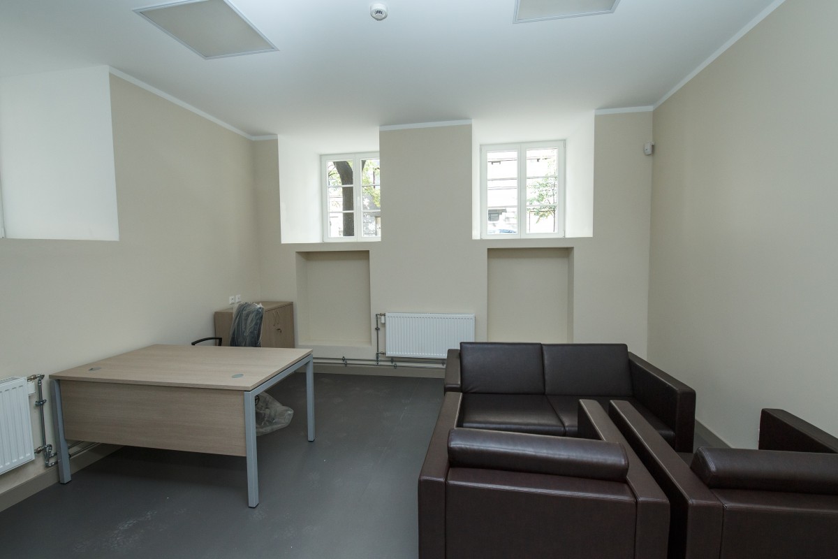 Rīgas skolās vairs nebūs mācību divās maiņās