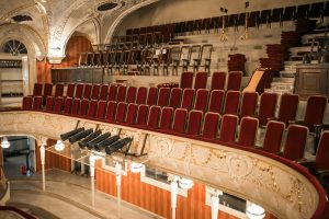 Ziņa - №2 Latvijas Nacionālajā teātrī uzstādīti 803 jauni skatītāju krēsli