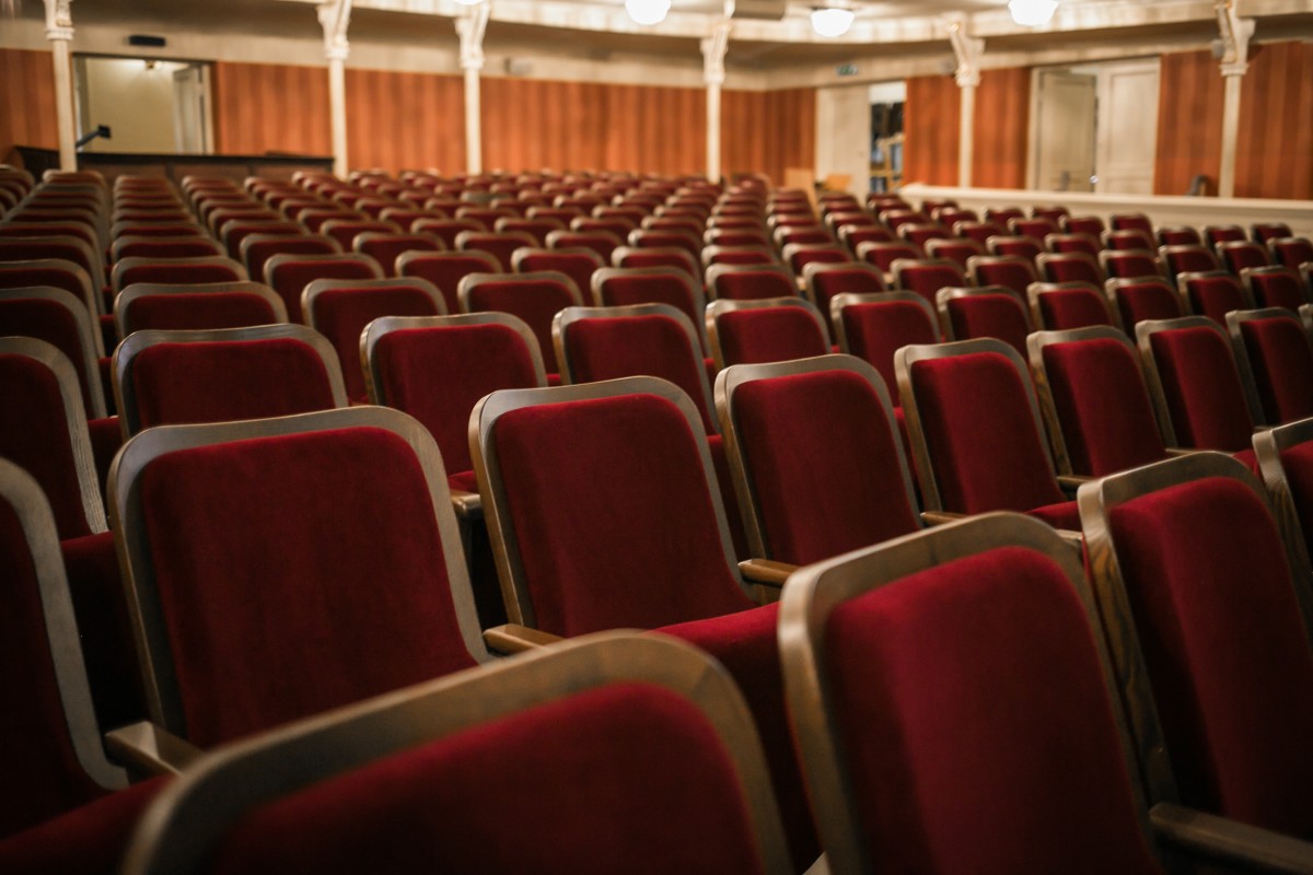 Ziņa - №2 Latvijas Nacionālajā teātrī uzstādīti 803 jauni skatītāju krēsli
