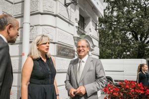 Ziņa - №1 Latvijas Nacionālajā teātrī uzstādīti 803 jauni skatītāju krēsli