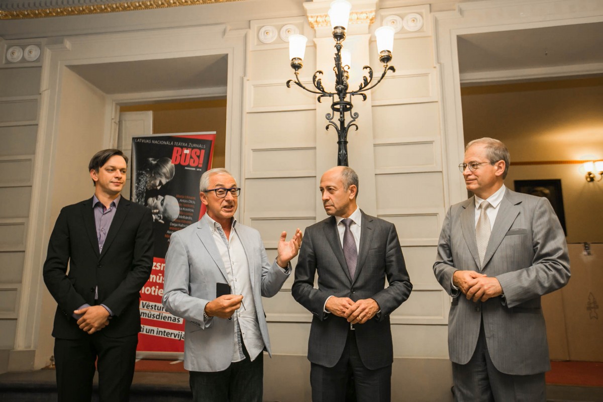 Ziņa - №1 Latvijas Nacionālajā teātrī uzstādīti 803 jauni skatītāju krēsli