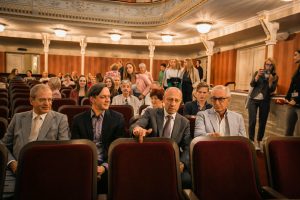 Ziņa - №1 Latvijas Nacionālajā teātrī uzstādīti 803 jauni skatītāju krēsli