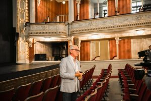 Ziņa - №1 Latvijas Nacionālajā teātrī uzstādīti 803 jauni skatītāju krēsli