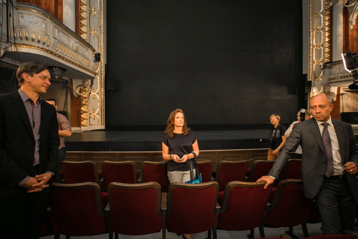 Ziņa - №1 Latvijas Nacionālajā teātrī uzstādīti 803 jauni skatītāju krēsli