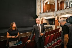 Ziņa - №1 Latvijas Nacionālajā teātrī uzstādīti 803 jauni skatītāju krēsli