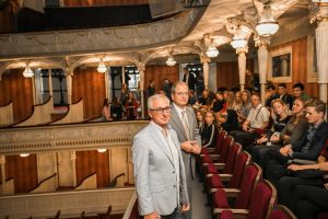 Ziņa - №1 Latvijas Nacionālajā teātrī uzstādīti 803 jauni skatītāju krēsli