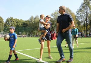 Sporta un aktīvās atpūtas laukums Imantas apkaimē pie Rīgas 96.viduskolas, Auru ielā 6a