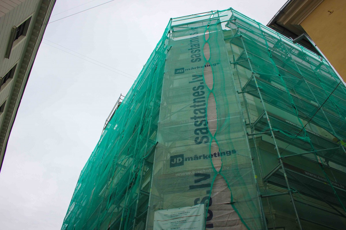 Ar Rīgas pilsētas pašvaldības līdzfinansējumu šogad atjauno 85 kultūrvēsturiskā būvmanojuma ēkas