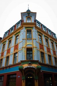 Ar Rīgas pilsētas pašvaldības līdzfinansējumu šogad atjauno 85 kultūrvēsturiskā būvmanojuma ēkas