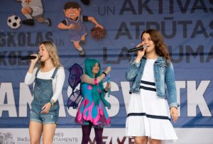 Sporta un aktīvās atpūtas laukums apkaimē pie Mežciema pamatskolas un Rīgas 89.vidusskolas, Hipokrāta ielā 27/29