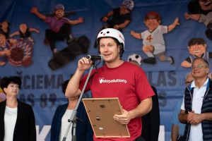 Sporta un aktīvās atpūtas laukums apkaimē pie Mežciema pamatskolas un Rīgas 89.vidusskolas, Hipokrāta ielā 27/29