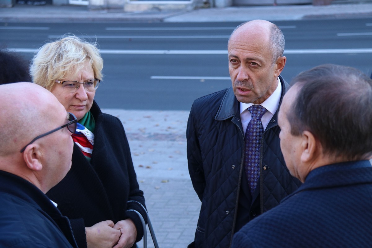 Līdz Dailes teātra 100. gadadienai – 2020.gada novembrim - atjaunos un labiekārtos apkārtesošā skvēra teritoriju