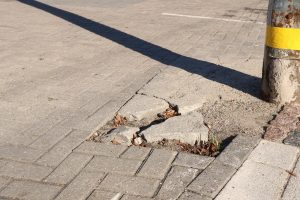 Līdz Dailes teātra 100. gadadienai – 2020.gada novembrim - atjaunos un labiekārtos apkārtesošā skvēra teritoriju