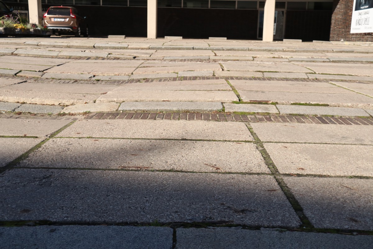 Līdz Dailes teātra 100. gadadienai – 2020.gada novembrim - atjaunos un labiekārtos apkārtesošā skvēra teritoriju