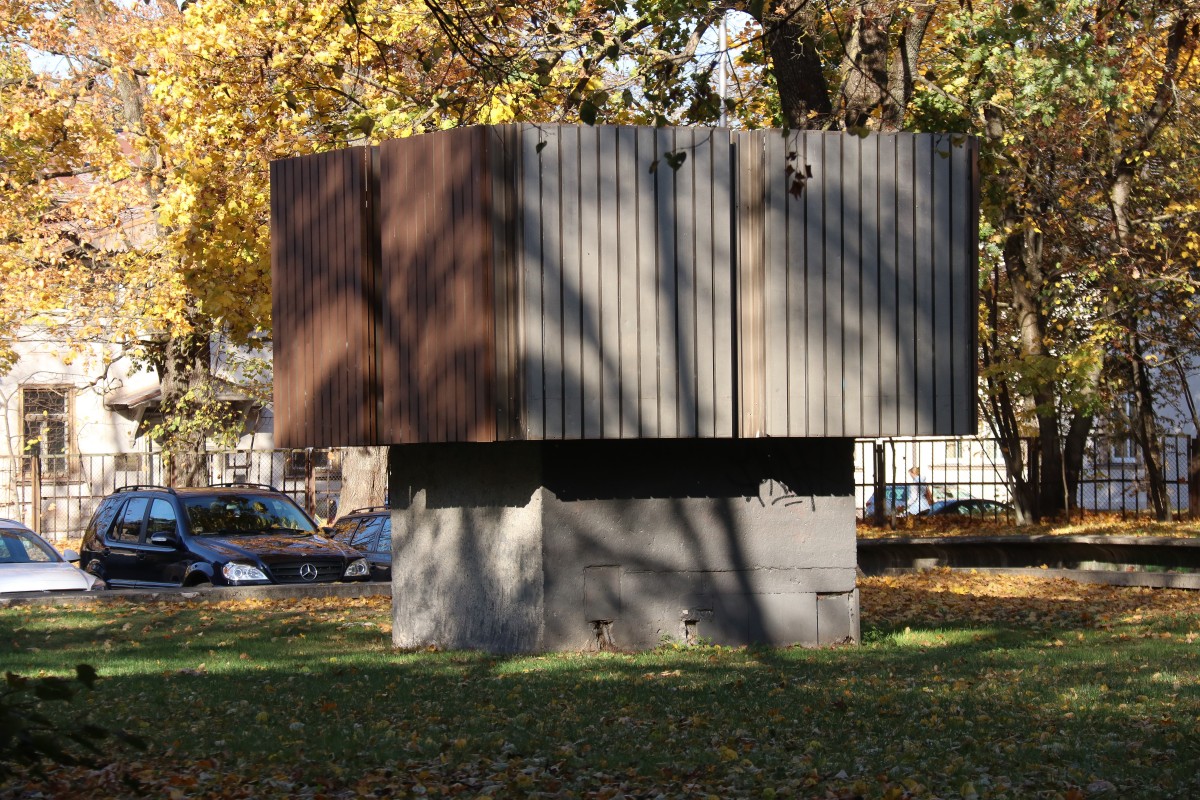 Līdz Dailes teātra 100. gadadienai – 2020.gada novembrim - atjaunos un labiekārtos apkārtesošā skvēra teritoriju