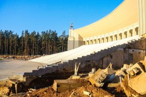 Līdz 2020.gada 18.jūnijam jeb XII Latvijas Skolu jaunatnes dziesmu un deju svētkiem pārbūvēs Mežaparka Lielo estrādi