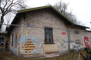 Āgenskalna apkaimes bijušās bibliotēkas “Zvirbulis” vēsturiskai koka ēkai līdz martam veiks arhitektoniski māksliniecisko izpēti