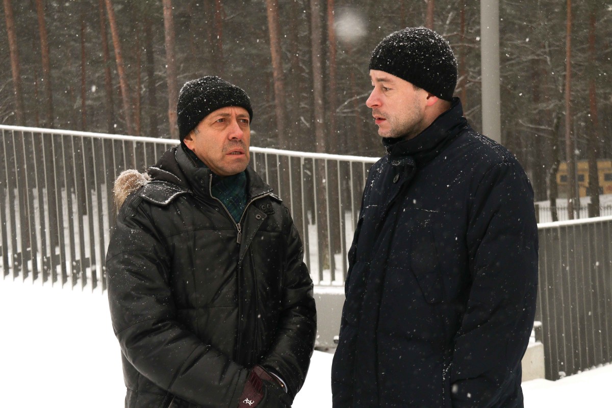 Mežaparka Lielās estrādes skatītāju laukā ierīkotais “Rīgas sniega parks” aicina izbaudīt ziemas sportiskās aktivitātes