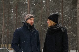 Mežaparka Lielās estrādes skatītāju laukā ierīkotais “Rīgas sniega parks” aicina izbaudīt ziemas sportiskās aktivitātes