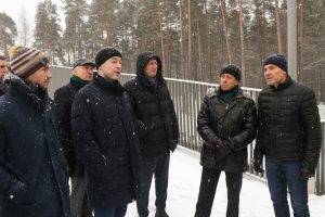 Mežaparka Lielās estrādes skatītāju laukā ierīkotais “Rīgas sniega parks” aicina izbaudīt ziemas sportiskās aktivitātes