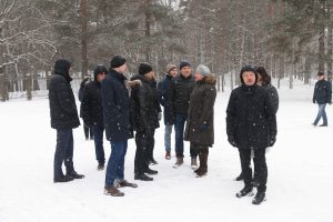 Mežaparka Lielās estrādes skatītāju laukā ierīkotais “Rīgas sniega parks” aicina izbaudīt ziemas sportiskās aktivitātes