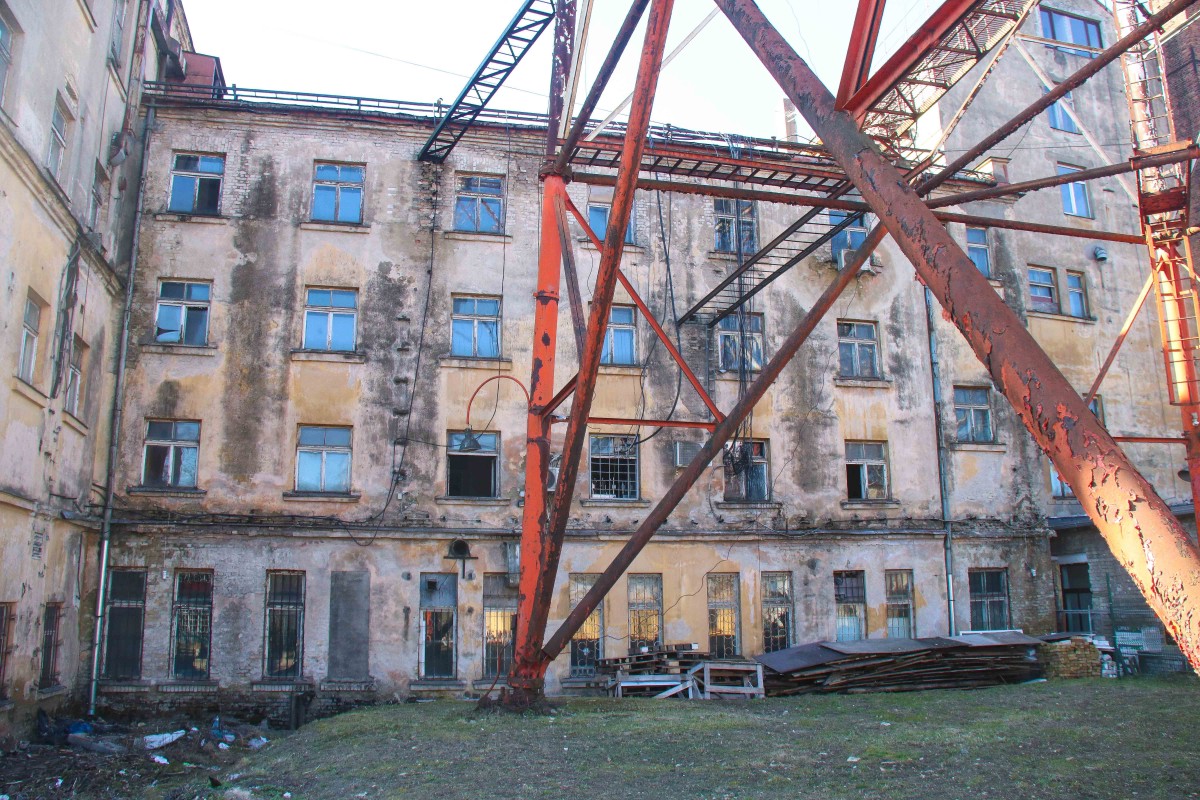 Rīga vienojas sadarbībā ar Igaunijas vēstniecību Latvijā rast risinājumus Igauņu biedrības vēsturiskās ēkas atjaunošanai