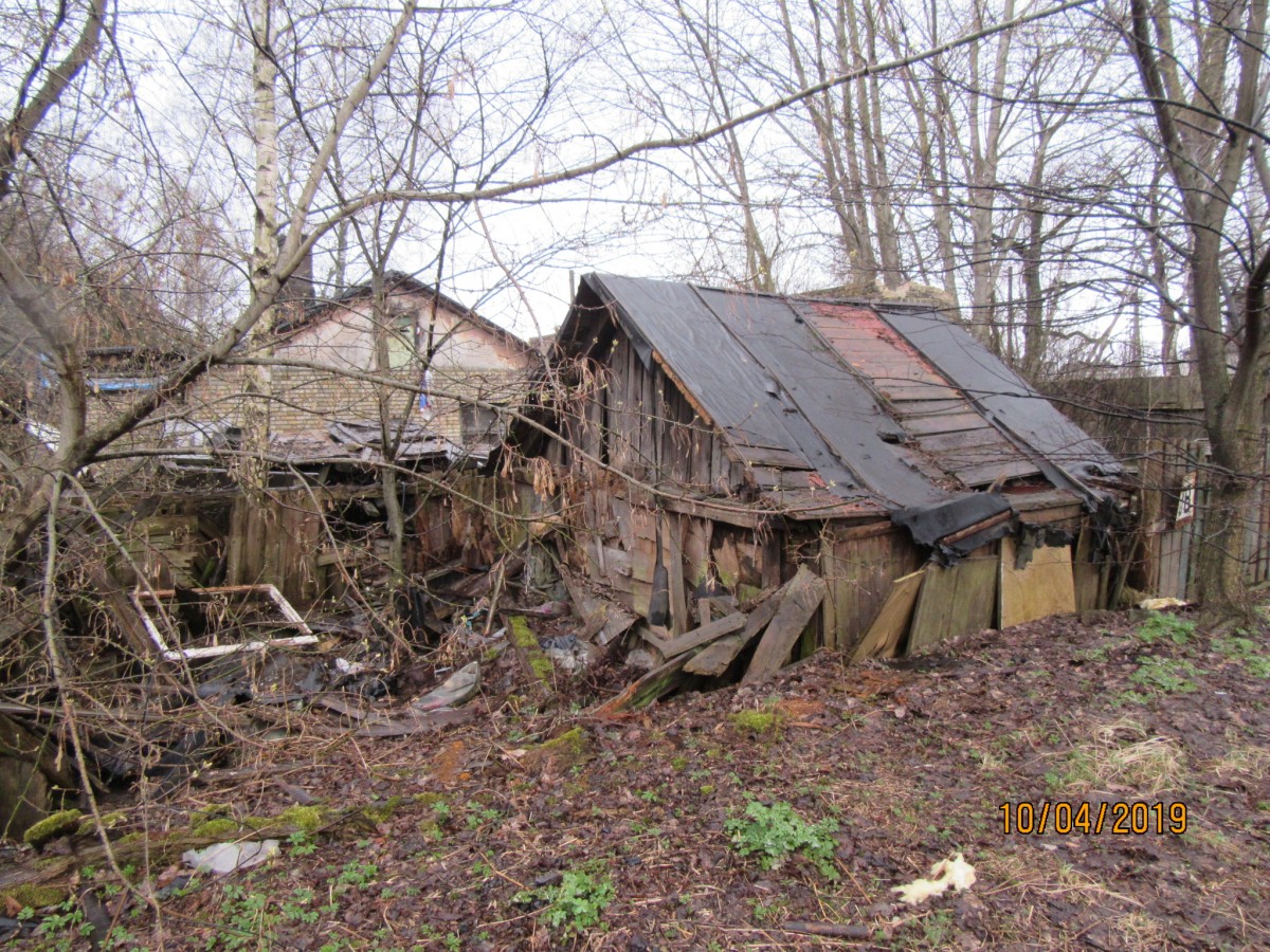 Piespiedu kārtā nojauks būves Augusta Deglava ielā 38