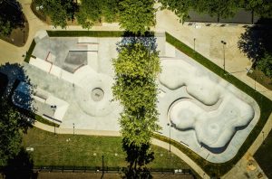 Ar vērienīgu svētku programmu, ekstrēmo sporta veidu paraugdemonstrējumiem un īpaši gardu pārsteigumu 3. jūlijā atklās Imantas sporta centru