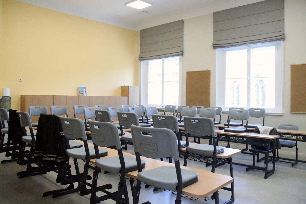 Rīgas izglītības iestāžu remontdarbus pabeigs pirms jaunā mācību gada