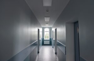 Arī nākamgad Valsts policijas Rīgas Ziemeļu iecirknī Allažu ielā turpinās renovācijas darbus