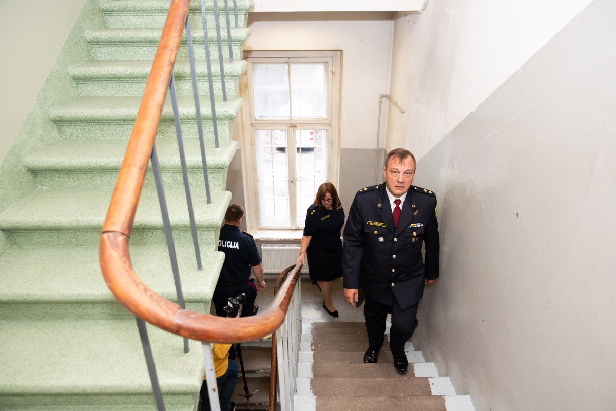 Arī nākamgad Valsts policijas Rīgas Ziemeļu iecirknī Allažu ielā turpinās renovācijas darbus