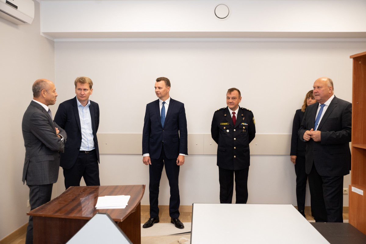 Arī nākamgad Valsts policijas Rīgas Ziemeļu iecirknī Allažu ielā turpinās renovācijas darbus